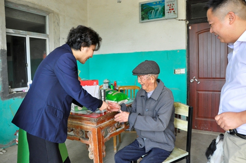 QQ图片20161103082338.jpg